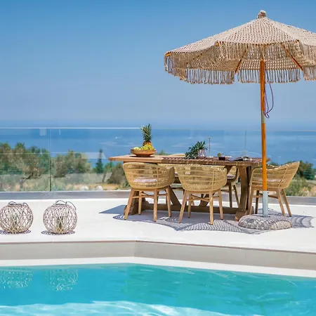 Ocean Luxury Villa *